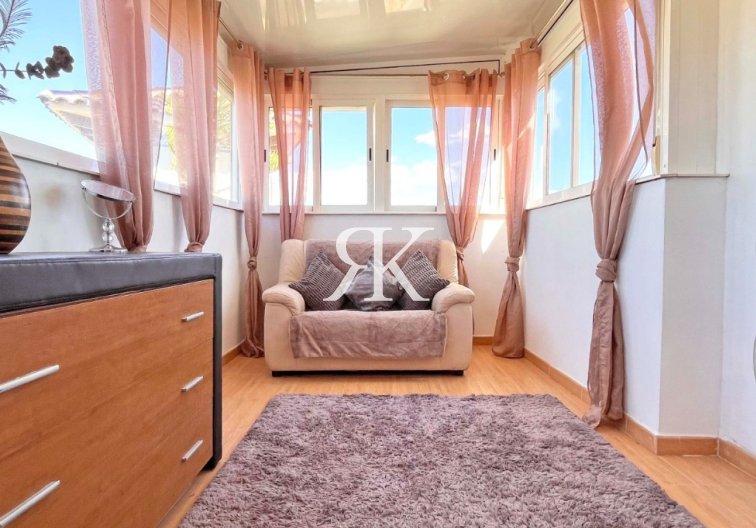 Revente - villa - Orihuela Costa - Costa Blanca