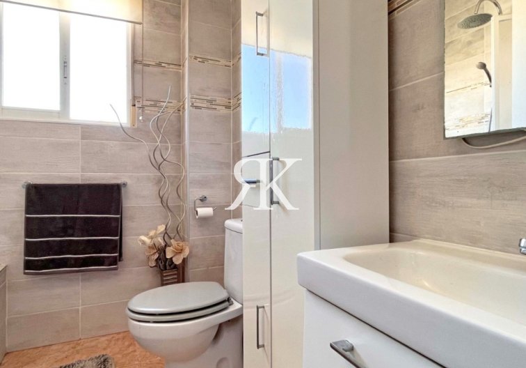 Revente - villa - Orihuela Costa - Costa Blanca