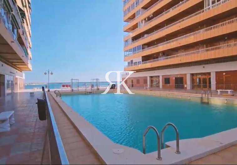 Wiederverkauf - Penthaus - Torrevieja - El Acequión - Los Náufragos