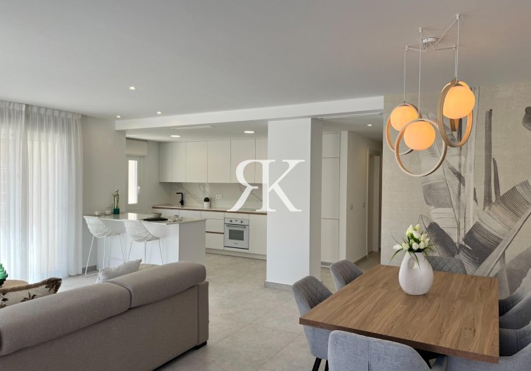 Revente - Appartement - Torrevieja - Aguas Nuevas