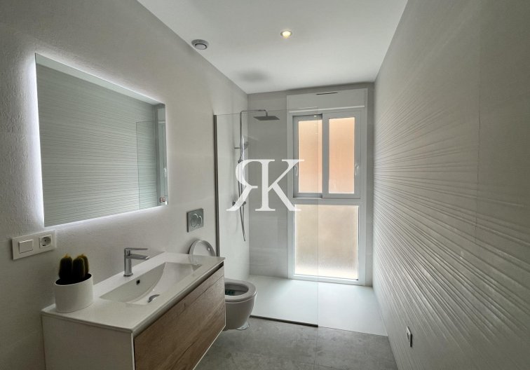 Revente - Appartement - Torrevieja - Aguas Nuevas