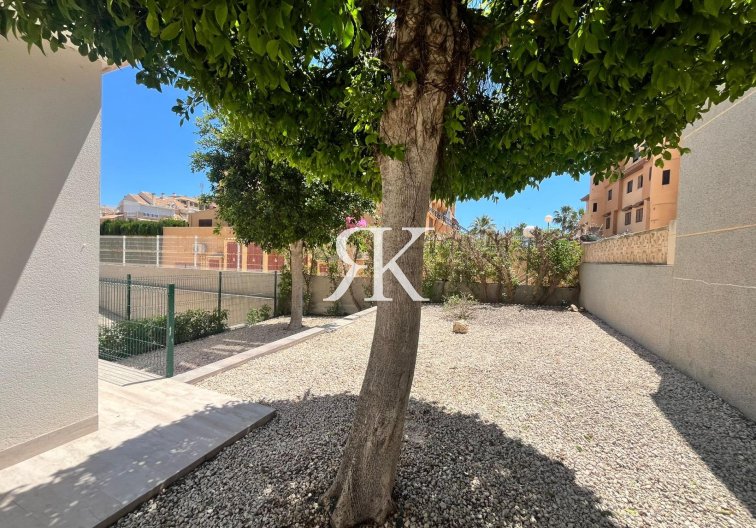 Revente - Appartement - Torrevieja - Aguas Nuevas