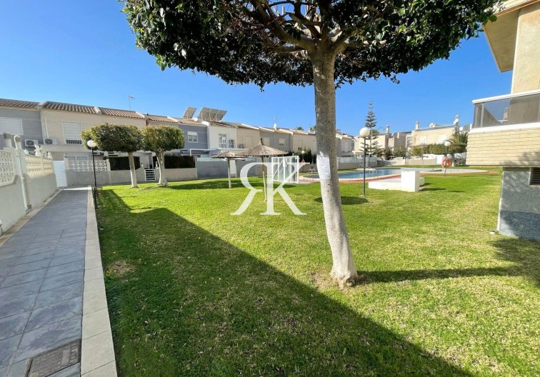 Revente - Appartement - Torrevieja - Aguas Nuevas