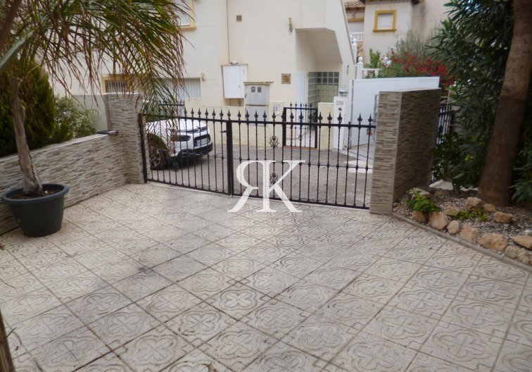 Wiederverkauf - villa - Playa Flamenca - Costa Blanca