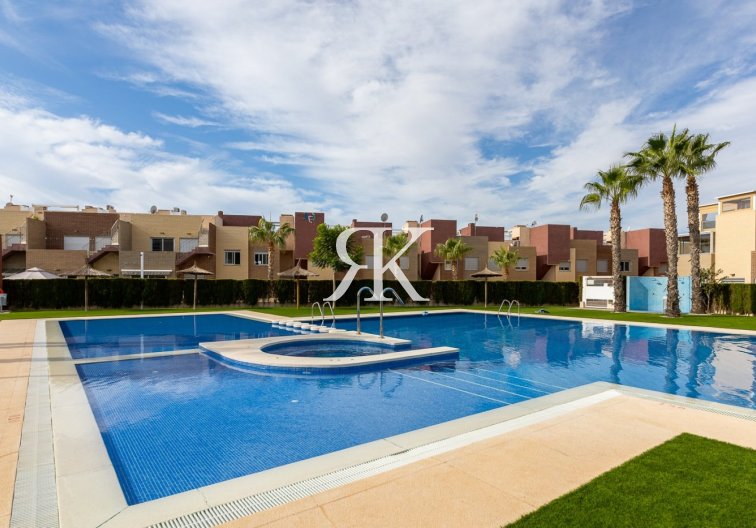 Revente - town house - Torrevieja - Sector 25