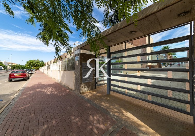 Revente - town house - Torrevieja - Sector 25