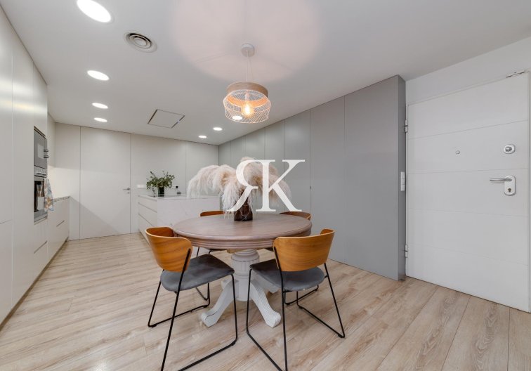 Revente - Appartement - Torrevieja - Playa del Cura