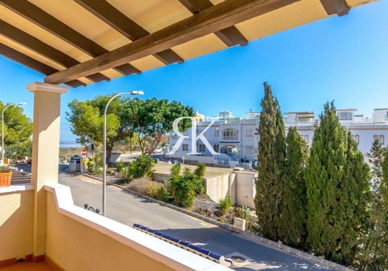 Wiederverkauf - villa - Orihuela Costa - Costa Blanca