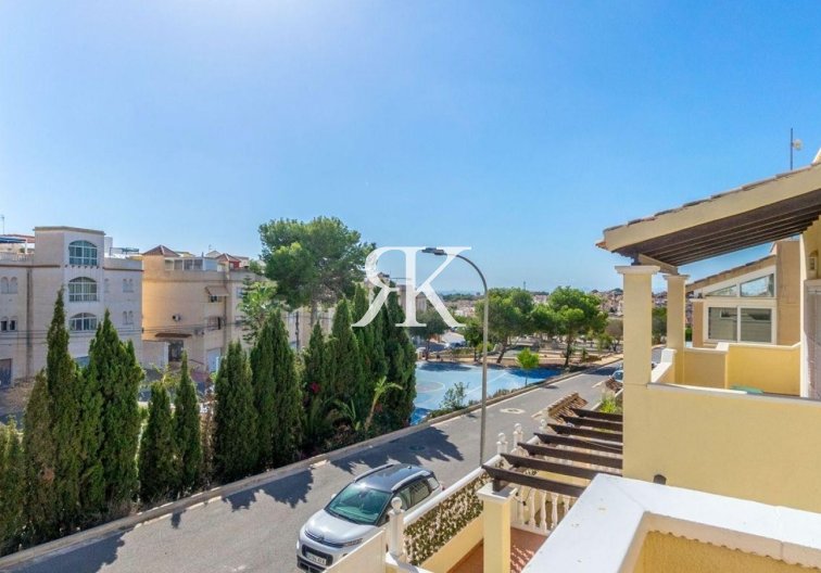 Wiederverkauf - villa - Orihuela Costa - Costa Blanca