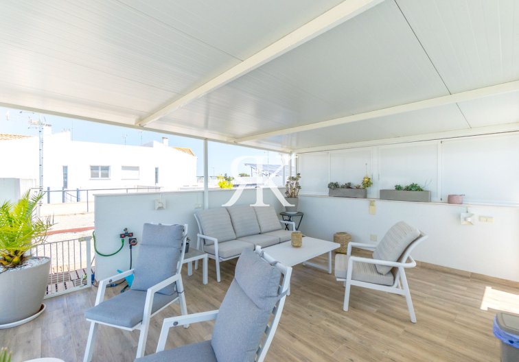 Wiederverkauf - villa - Daya Nueva - Costa Blanca