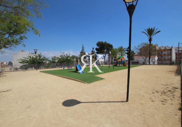 Revente - town house - Guardamar del Segura - Centro