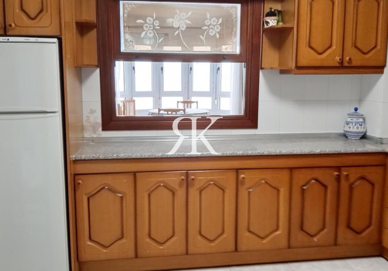 Revente - Appartement - Torrevieja - PLAYA LOS LOCOS