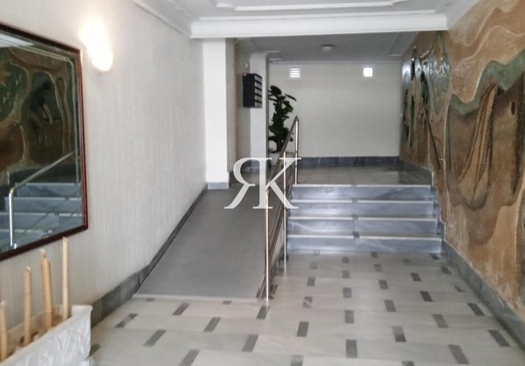 Revente - Appartement - Torrevieja - PLAYA LOS LOCOS