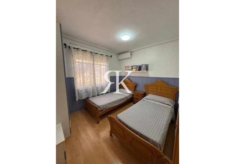 Revente - villa - Torrevieja - Los Balcones - Los Altos Del Edén