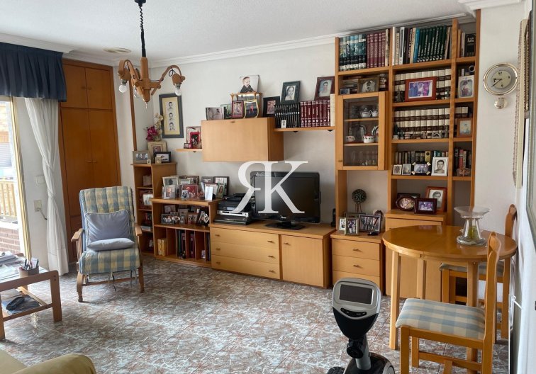 Revente - Appartement - Torrevieja - Centro