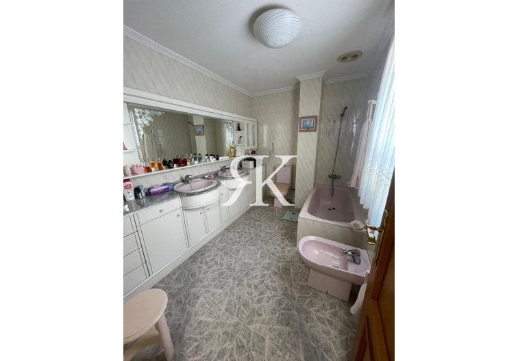 Revente - Appartement - Torrevieja - Centro