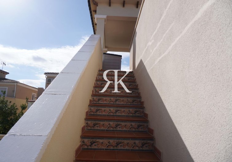 Segunda mano - villa - San Miguel de Salinas