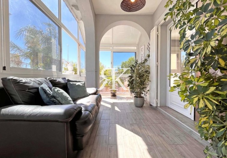 Revente - villa - La Zenia - Costa Blanca