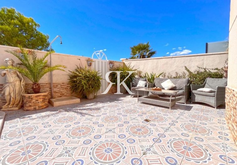 Revente - villa - La Zenia - Costa Blanca