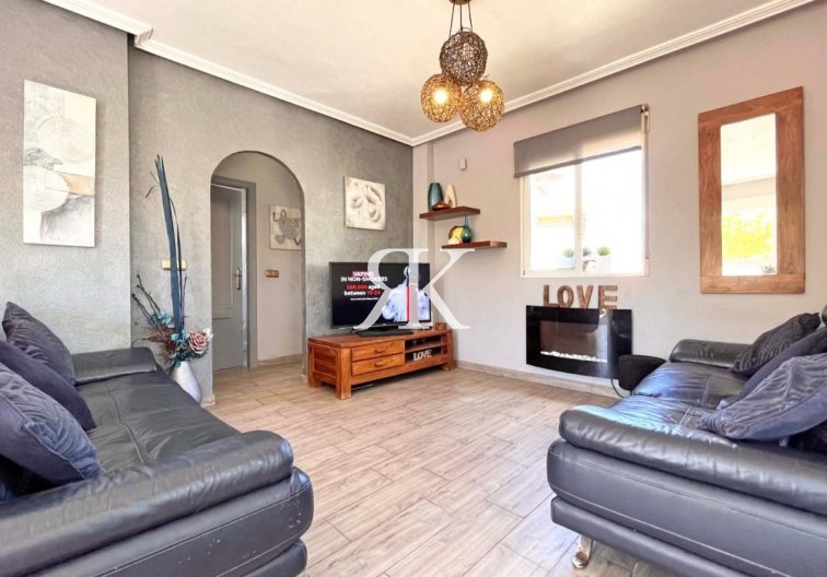 Revente - villa - La Zenia - Costa Blanca