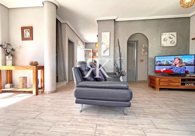 Revente - villa - La Zenia - Costa Blanca