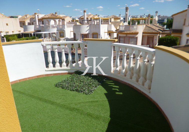 Revente - villa - Pilar de la Horadada - Costa Blanca