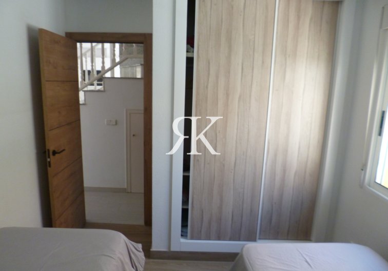 Revente - villa - Pilar de la Horadada - Costa Blanca