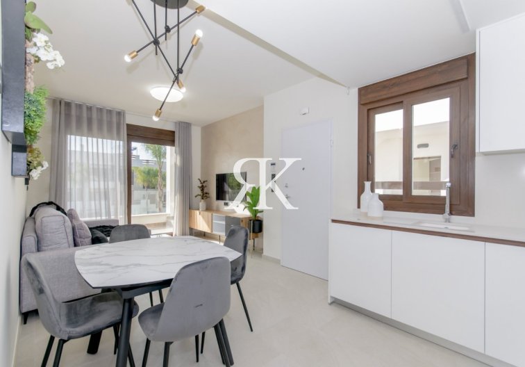 New Build - Top floor bungalow - Torrevieja - Los Balcones 