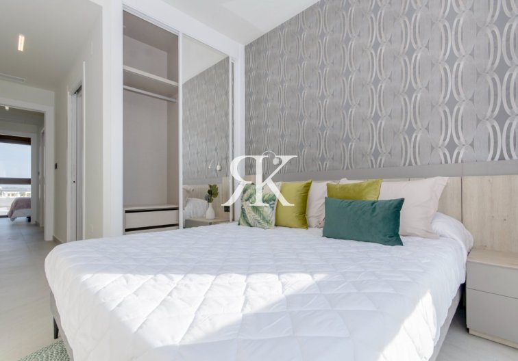 New Build - Top floor bungalow - Torrevieja - Los Balcones 