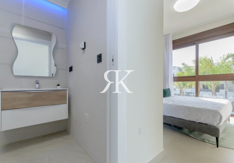 New Build - Top floor bungalow - Torrevieja - Los Balcones 