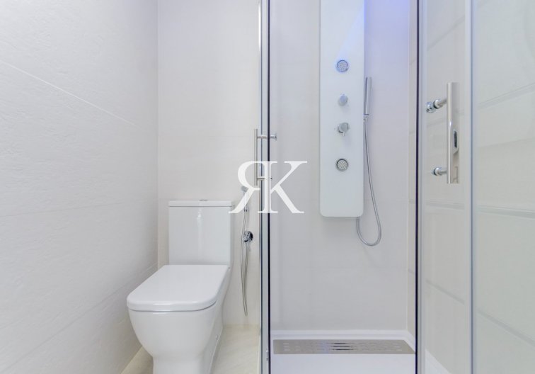 New Build - Top floor bungalow - Torrevieja - Los Balcones 