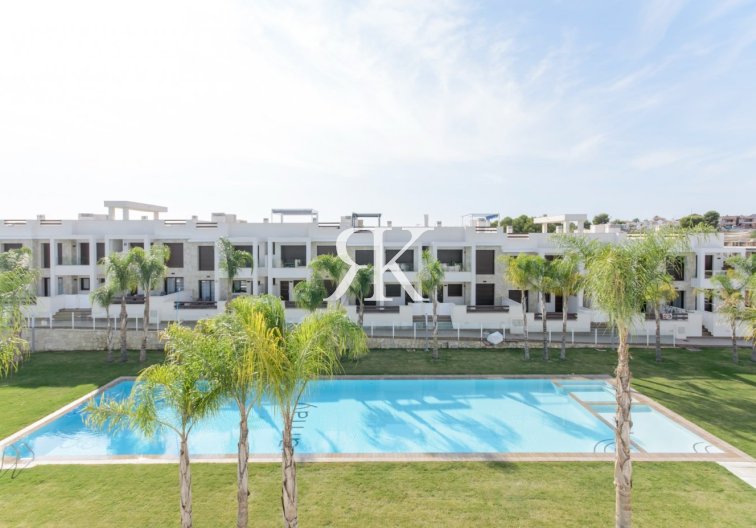 New Build - Top floor bungalow - Torrevieja - Los Balcones 