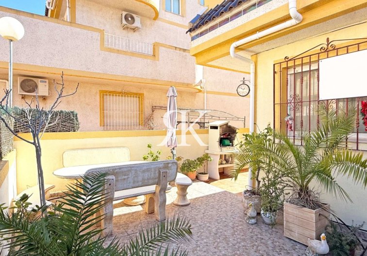 Wiederverkauf - town house - Orihuela Costa - Costa Blanca
