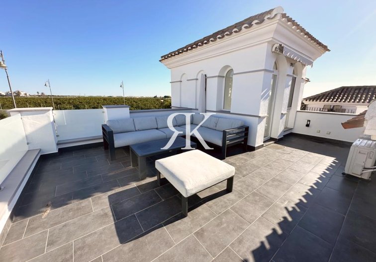 Resale - villa - La Torre Golf Resort - Inland