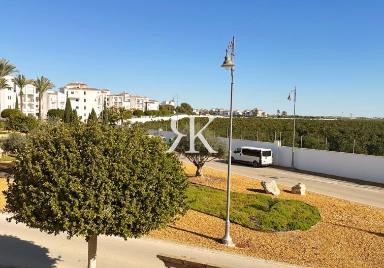 Resale - villa - La Torre Golf Resort - Inland
