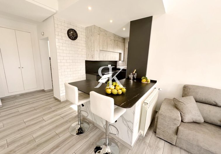 Resale - villa - La Torre Golf Resort - Inland