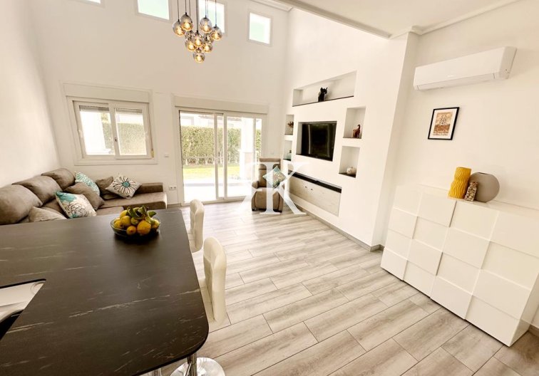 Resale - villa - La Torre Golf Resort - Inland