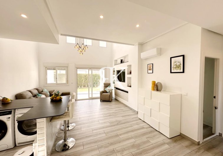 Resale - villa - La Torre Golf Resort - Inland