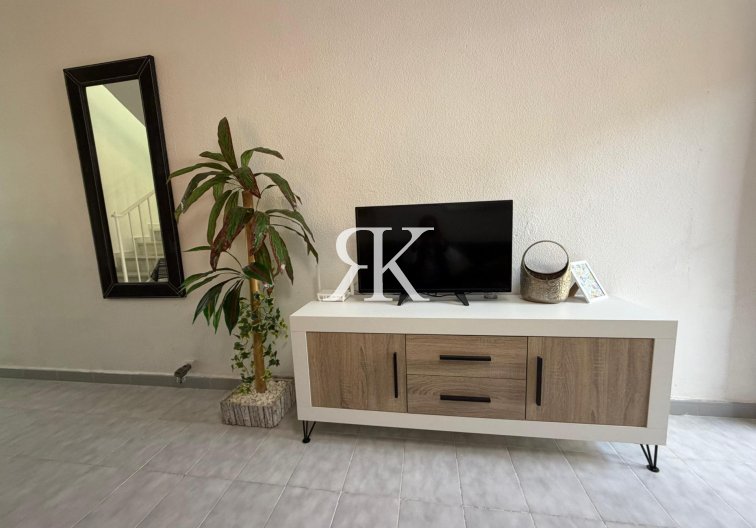 Revente - Duplex - Lo Pagan - La Puntica