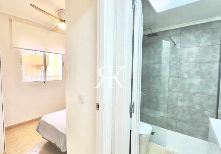 Revente - Appartement - Torrevieja - Centro