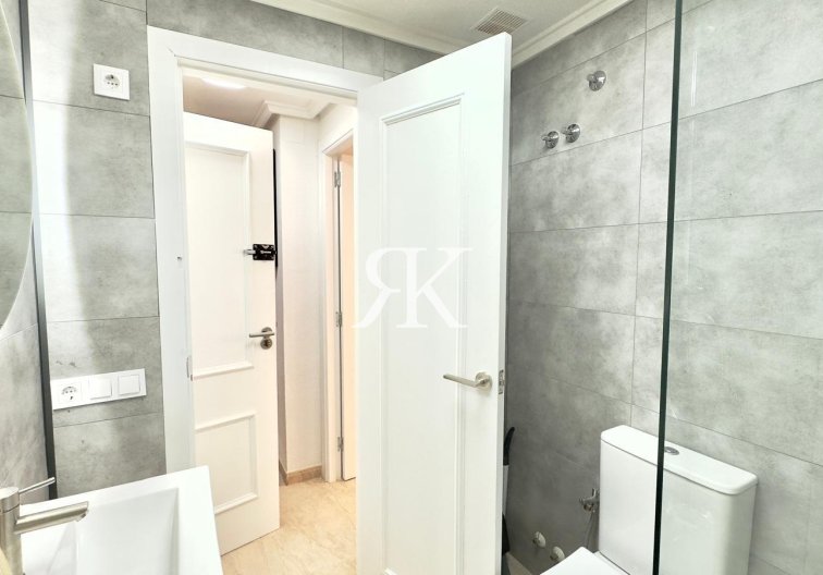 Revente - Appartement - Torrevieja - Centro