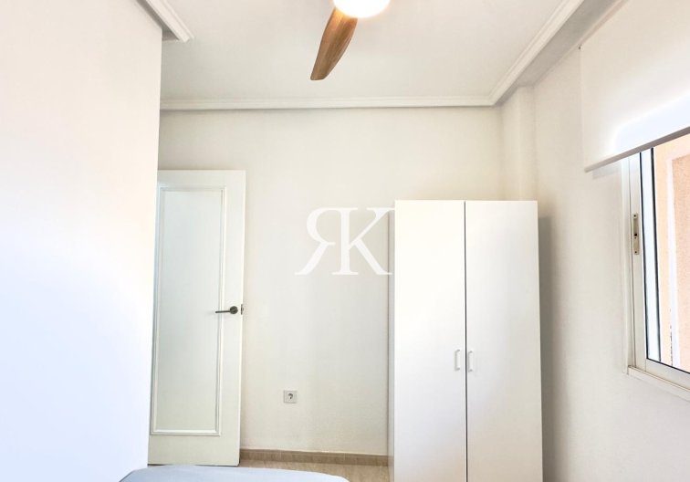 Revente - Appartement - Torrevieja - Centro