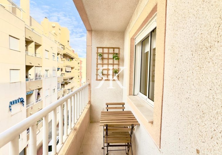 Revente - Appartement - Torrevieja - Centro