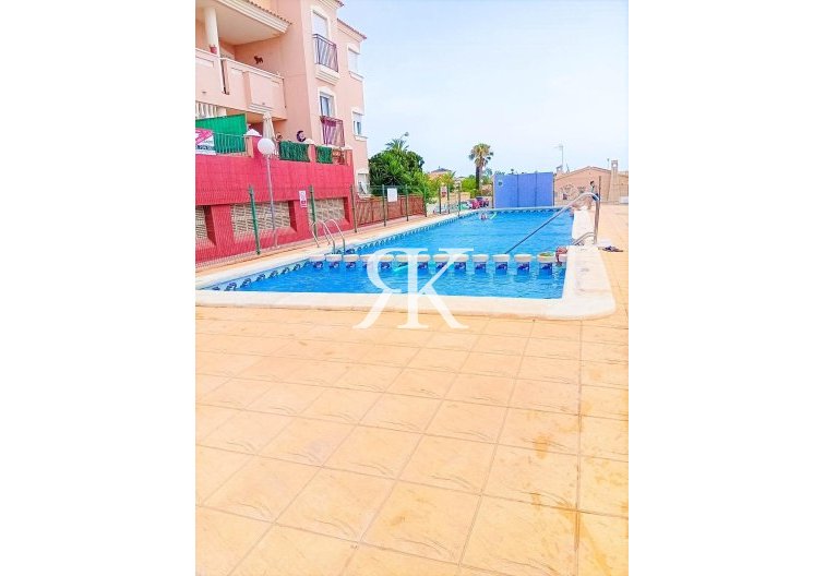 Wiederverkauf - Wohnung - Orihuela Costa - La Florida