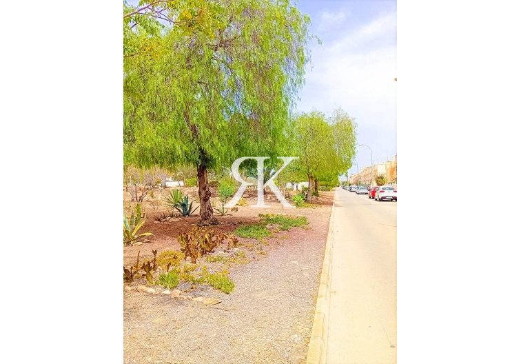 Wiederverkauf - Wohnung - Orihuela Costa - La Florida