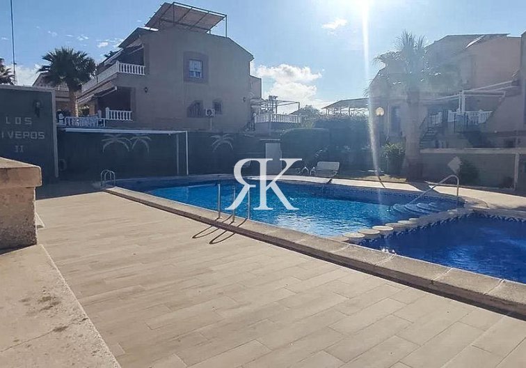Segunda mano - town house - Torrevieja - Los Altos