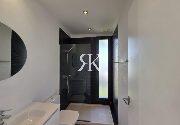 Revente - villa - Orihuela Costa - Villamartín