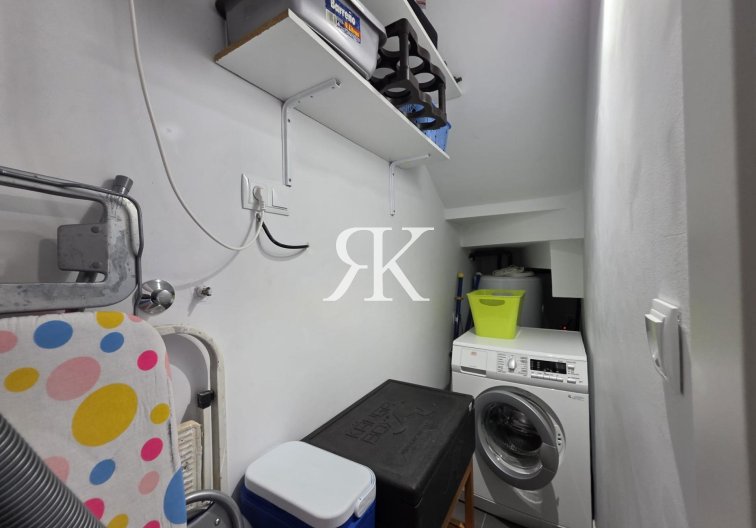 Revente - villa - Orihuela Costa - Villamartín