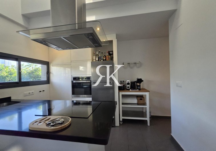 Revente - villa - Orihuela Costa - Villamartín