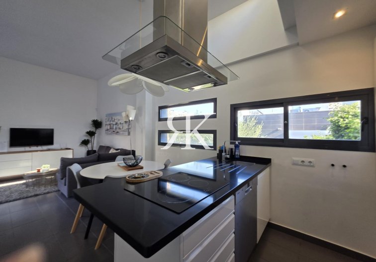 Revente - villa - Orihuela Costa - Villamartín